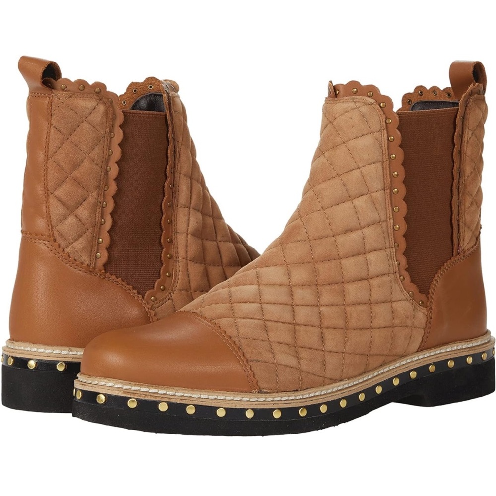 Free People Atlas Chelsea Boot-Never Worn!